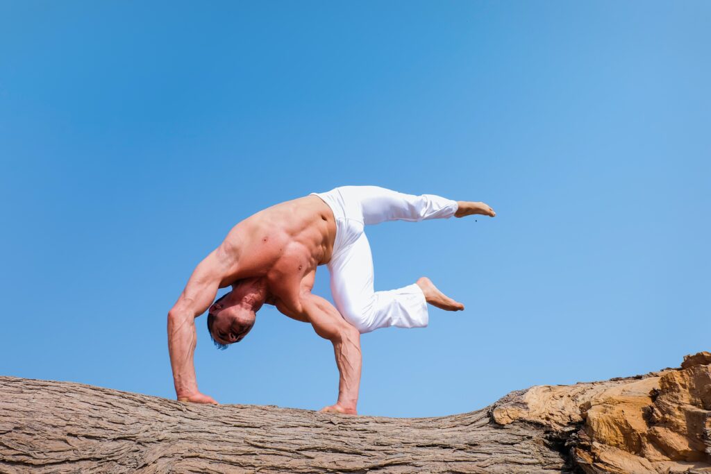 hand stand walk